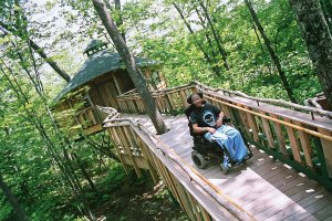 07_27_CM_Treehouse_Chaz_Freeman