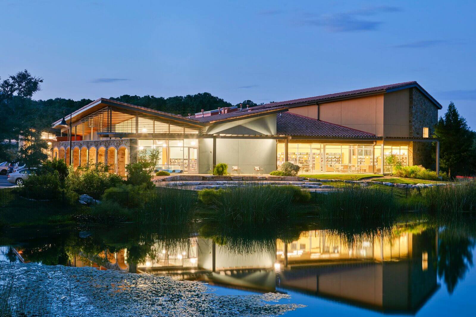 Lake Travis Library