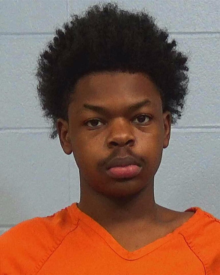 3 Killed, Suspect Apprehended: Austin Target Shooting Shocks Nation - rnt1tum