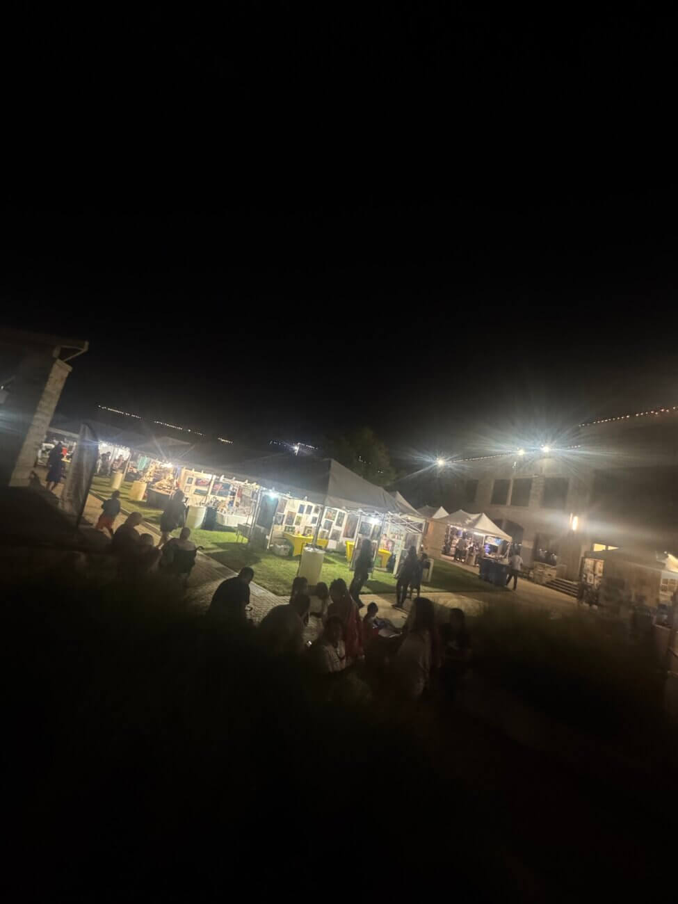 Vendors by night 6