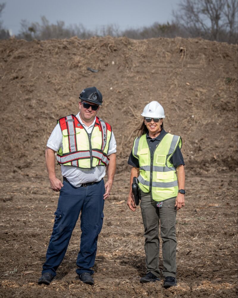 Image for the Tweet beginning: A whole lotta dirt.🚧

The expansion