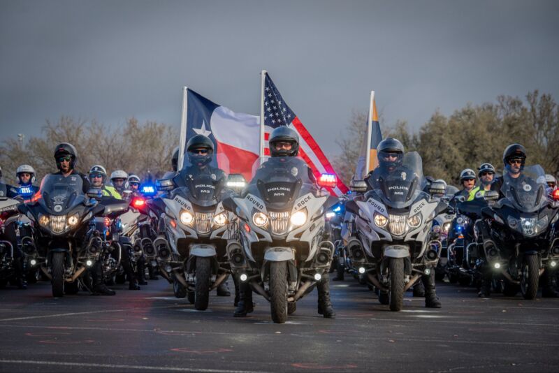 Image for the Tweet beginning: What a week, y’all!🏍️

Over 90